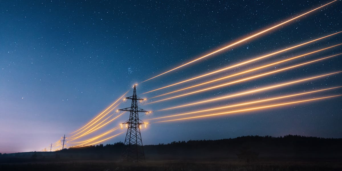 Why Does Bill Gates Want More Transmission Power Lines?
